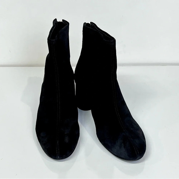 AGL‎ Black suede OLGA block heeled booties size 37/6.5-7US. - Picture 9 of 9
